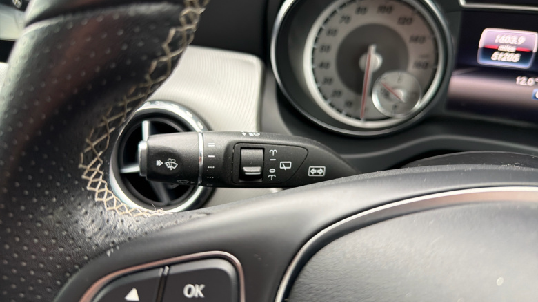 Mercedes-Benz GLA 200d Sport 5dr Diesel Hatchback